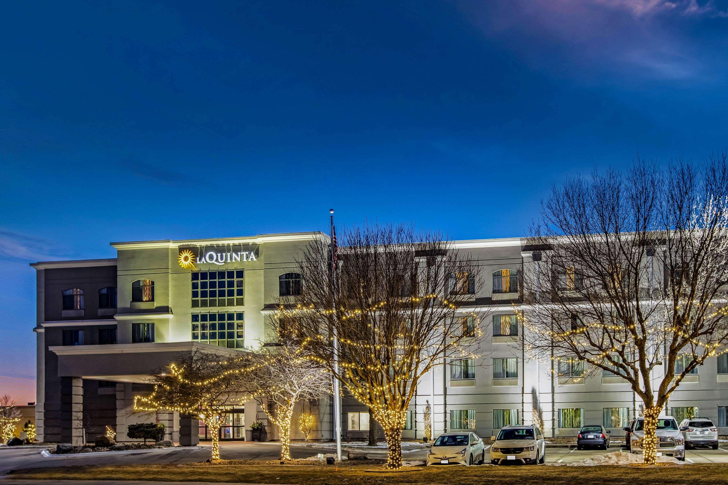 La Quinta By Wyndham Kearney Hotel Exterior photo